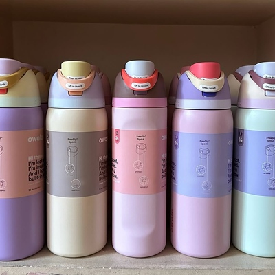 owala freesip24OZ/32OZ带吸管不锈钢保温杯运动水杯保温杯车载杯