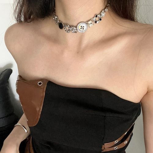 y2k甜酷风白色纽扣项链复古小众设计高级感精致链choker锁骨链