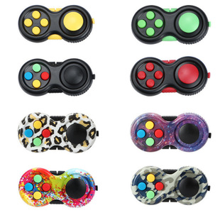 减压手柄魔方解压魔方玩具百变魔方游戏手柄解压Fidget Pad