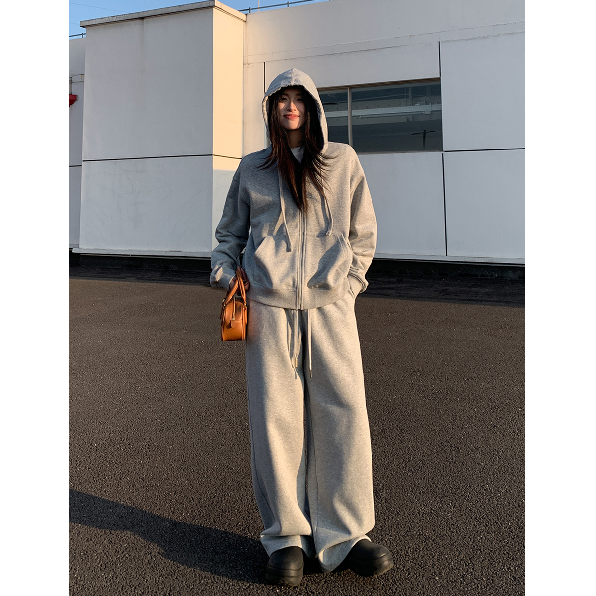 SIXI四喜家 冬日安全感！加绒香蕉卫裤女秋冬慵懒休闲裤显瘦长裤