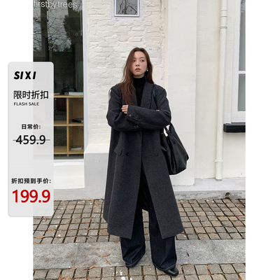 英黎俱乐部经典正肩灰色毛呢大衣