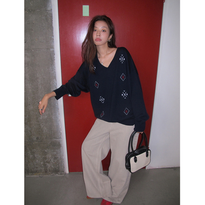 SIXI四喜家 波尔多信笺 复古V领菱格提花针织衫女秋冬舒适上衣