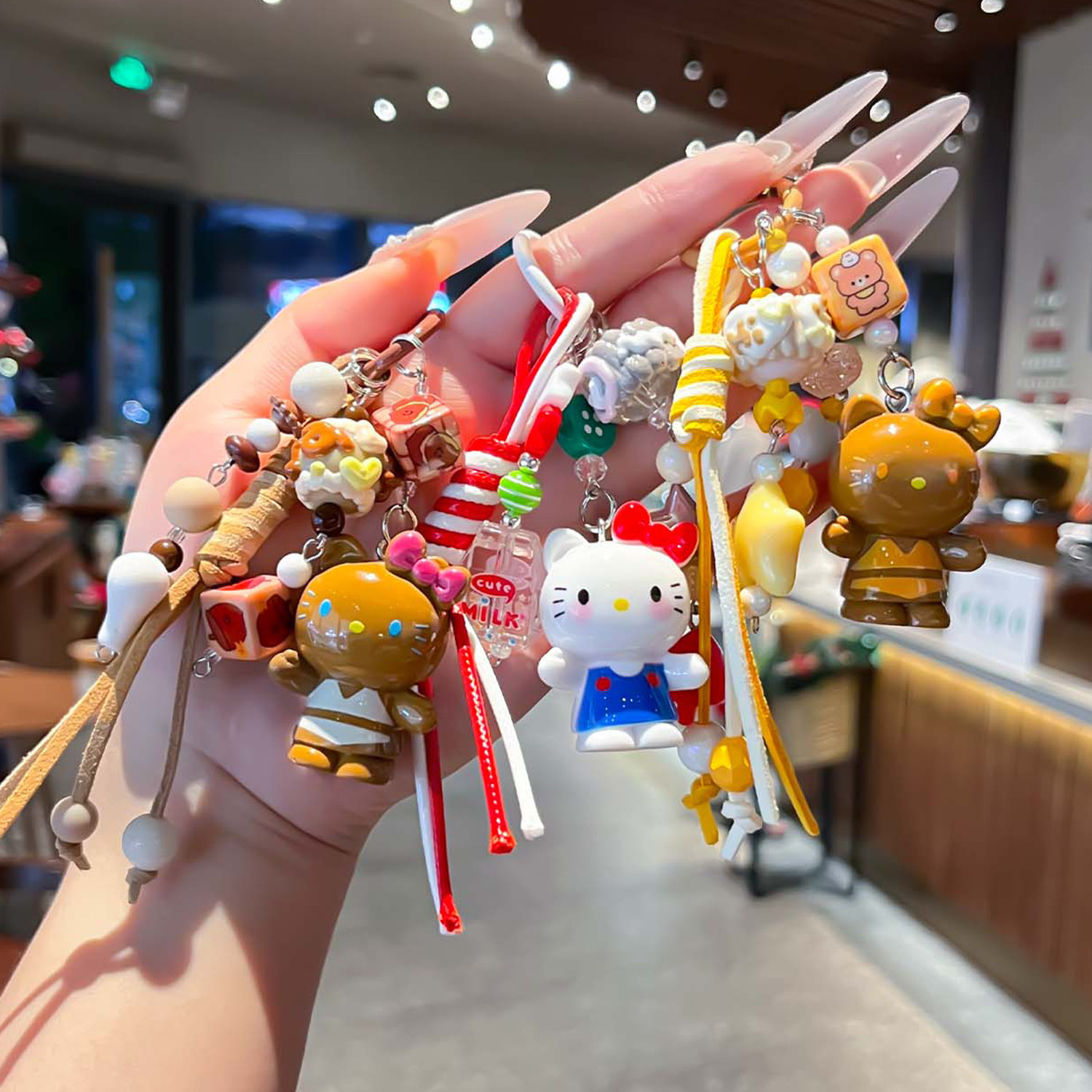 汽车钥匙扣Hellokitty猫挂件可爱卡通挂绳包包挂饰挂链女2025新款