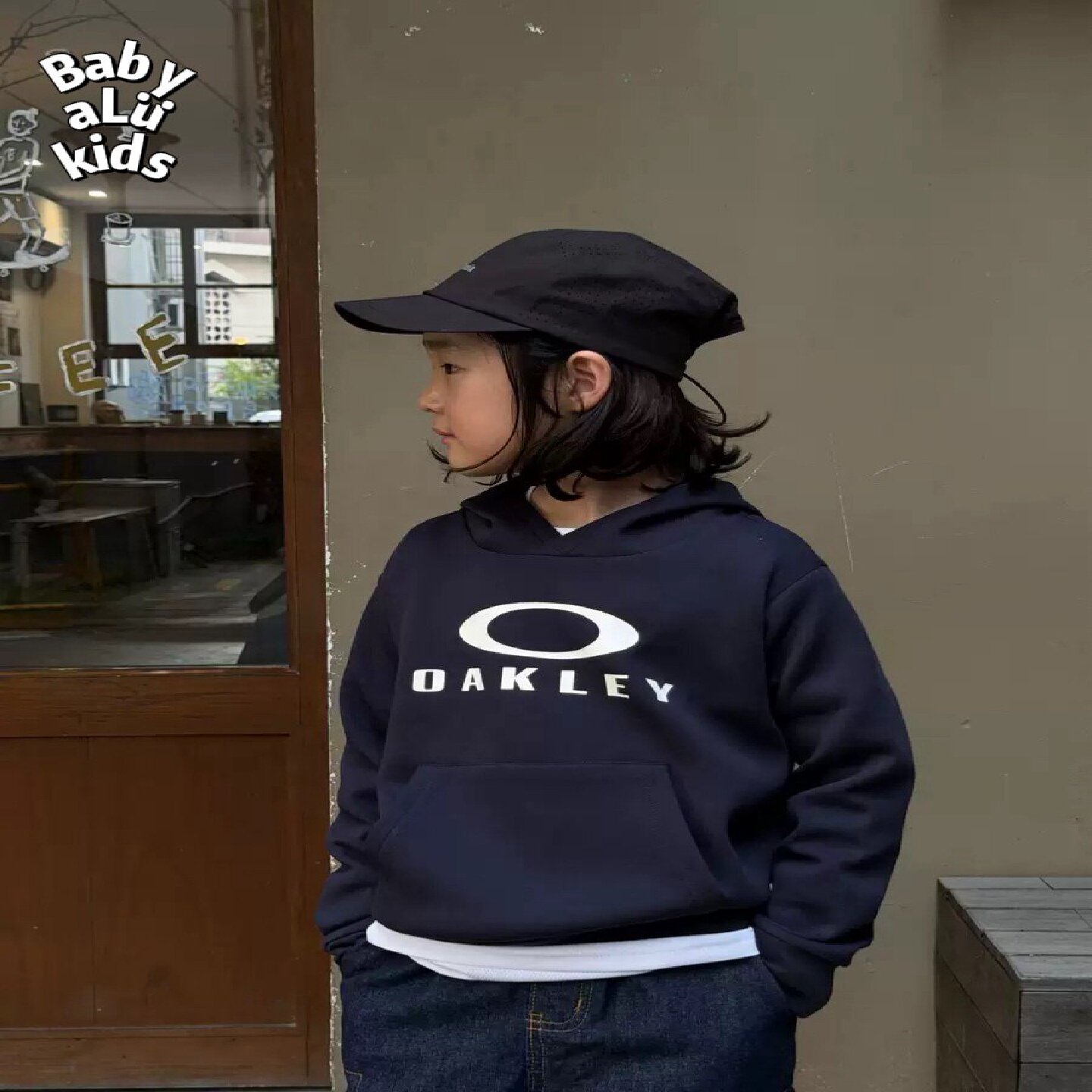 BabyaLu 26秋儿童字母LOGO连帽卫衣男女宽松套头运动口袋休闲上衣