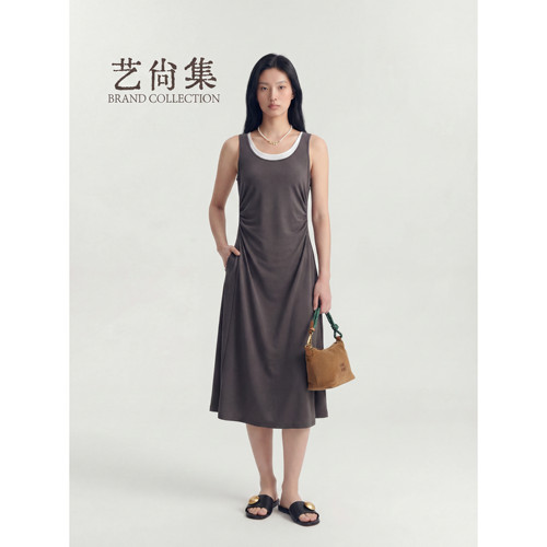 圆领拼接抽褶收腰无袖连衣裙女