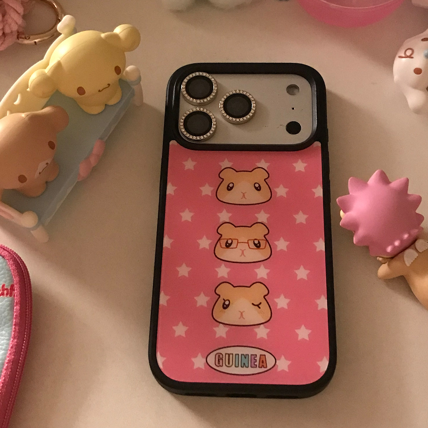 可爱透明iPhone手机壳可放小卡图片