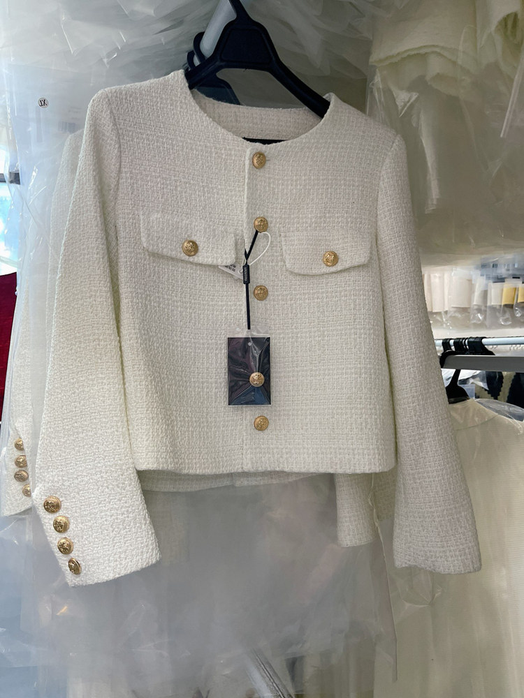 셀프 유지력과 엄선된 커스터마이징으로 추천 작은 골드 단추와 우아한 레이디 톱으로 가을 겨울 여성용 하이엔드 스몰 프래그런스 재킷