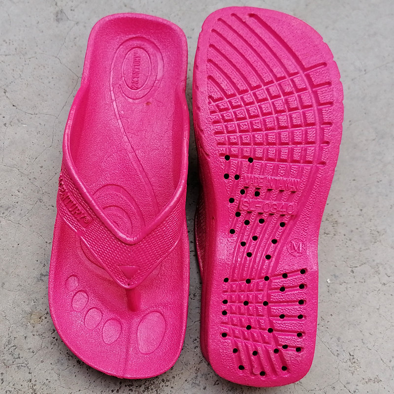 台湾21century人字女拖鞋平底夏季洗澡外穿防滑耐磨0340