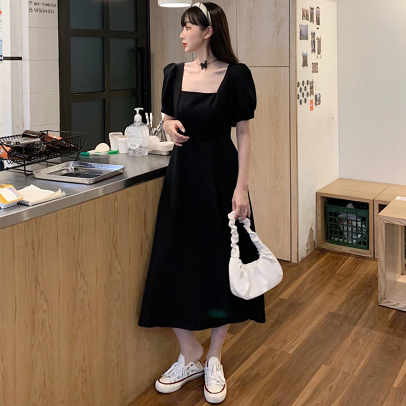 速发赫本风小黑裙2法21春夏季0式复古气质方领过裙长款连衣膝子