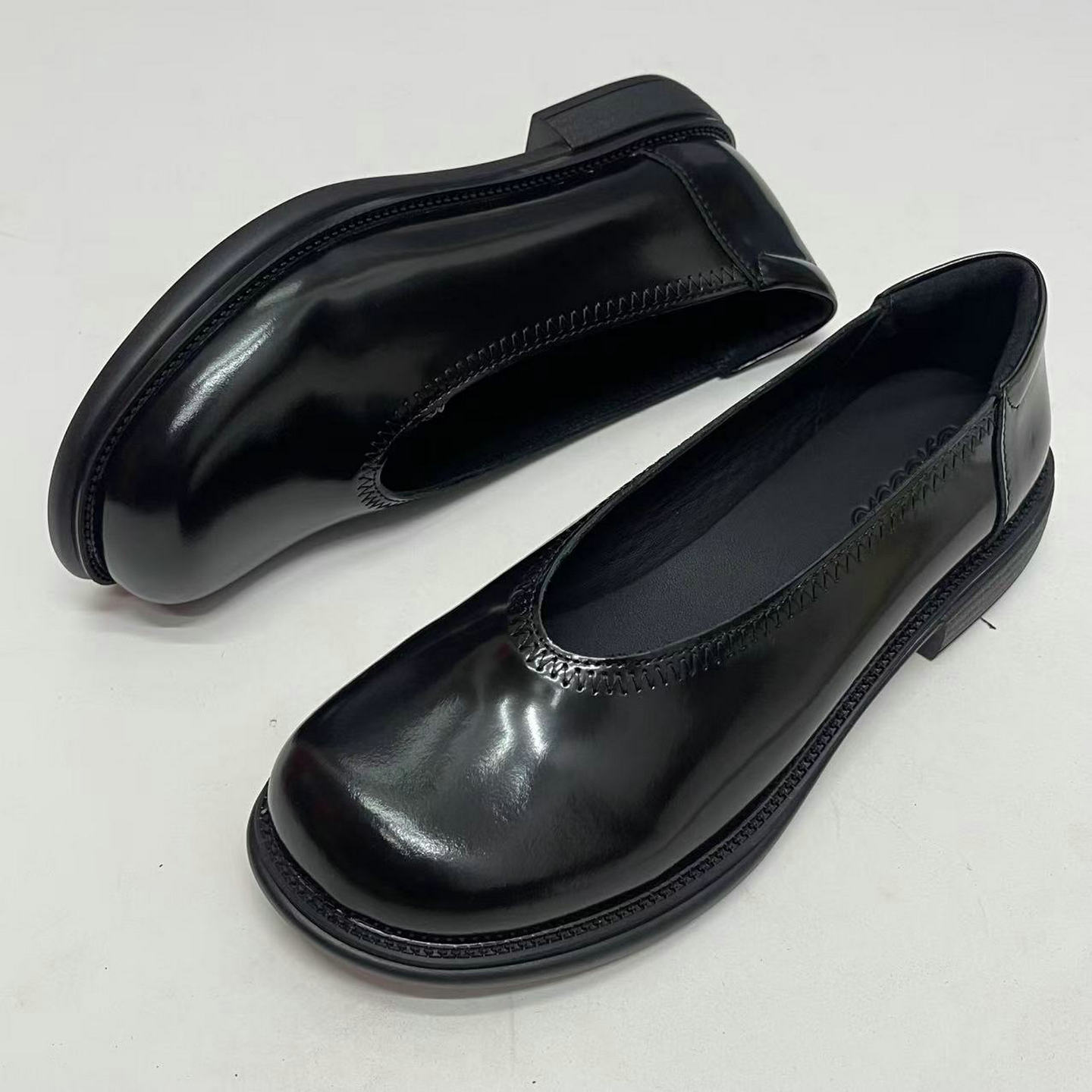 ESKEIN欧洲站男女款宽头皮鞋