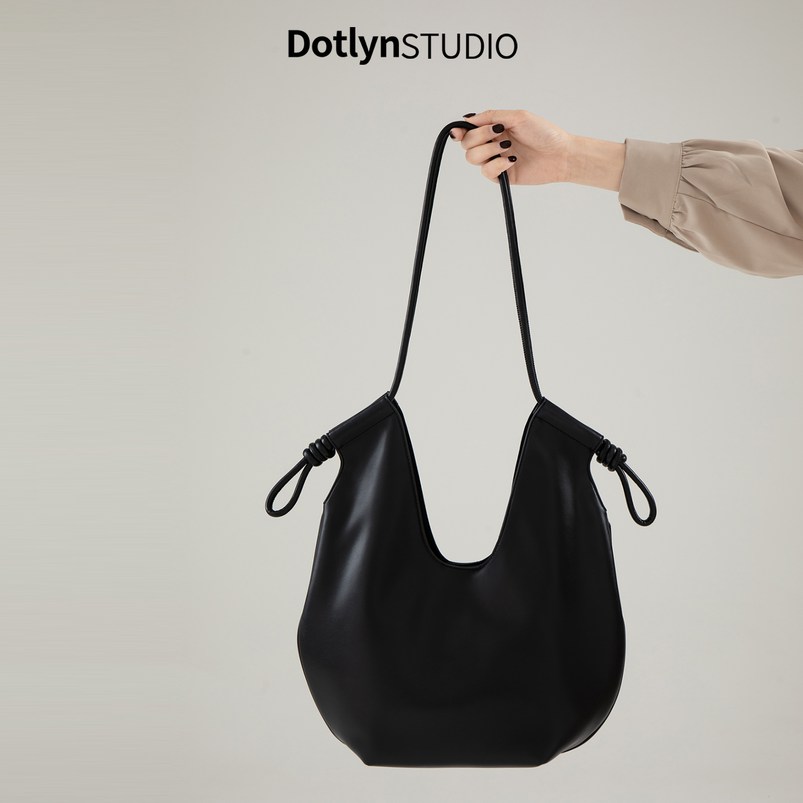 Dotlyn复古新款时髦软皮托特包女