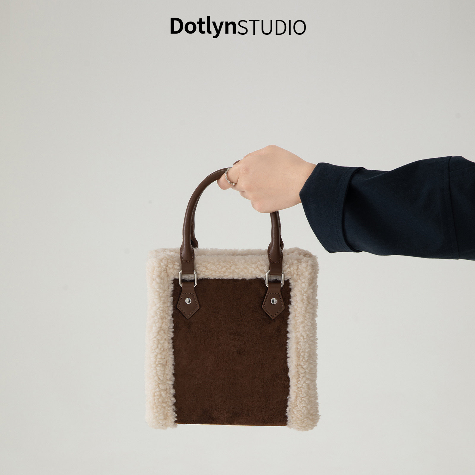 Dotlyn韩国ins复古拼接羊羔毛手提包日常百搭通勤麂皮斜挎小方包,箱包皮具/热销女包/男包,小方包,淘宝优惠券,粉丝福利购,淘宝优惠卷