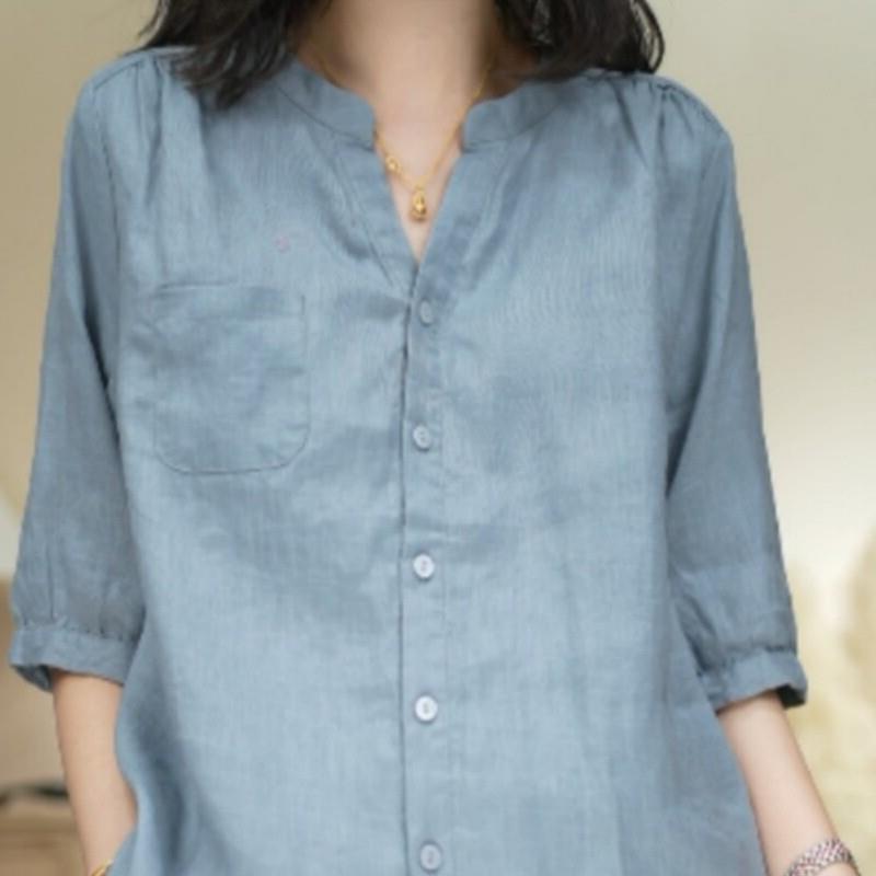 新款简约文艺宽松休闲百搭女士夏季V领中袖纯色衬衫