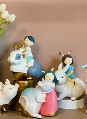 含泪清仓特价包邮礼盒装树脂生肖动物与男孩女孩摆饰生日圣诞礼物