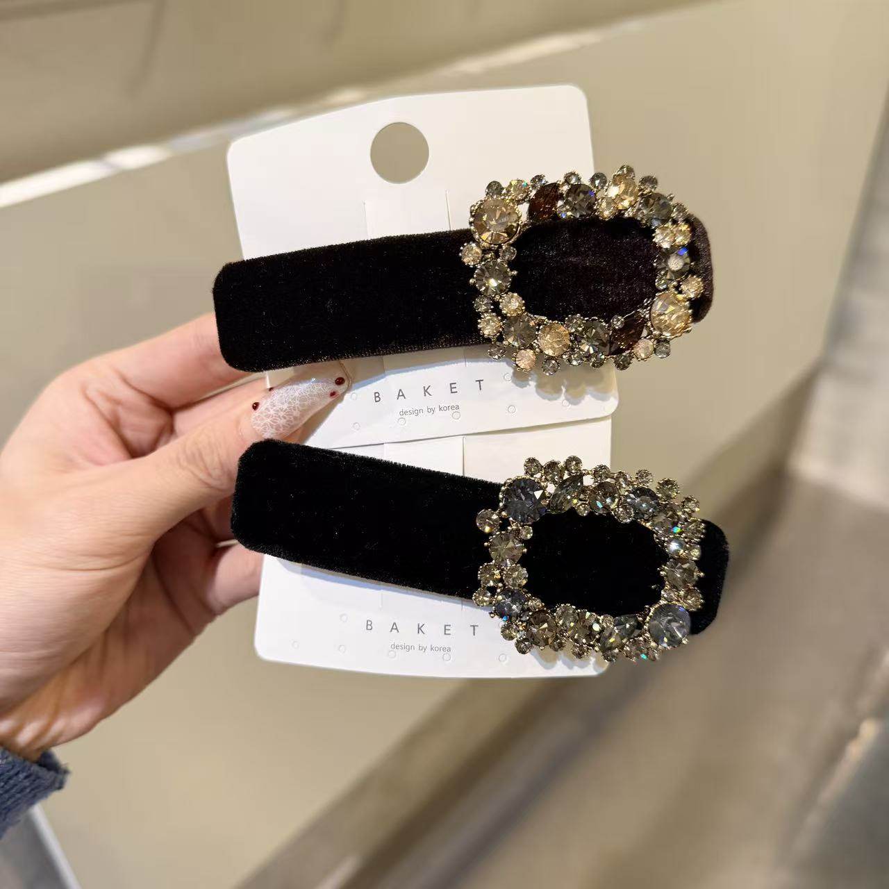 1.20韩国东大门baket发饰气质纯色丝绒满钻一字弹簧夹,饰品/流行首饰/时尚饰品新,发饰,淘宝优惠券,粉丝福利购,淘宝优惠卷