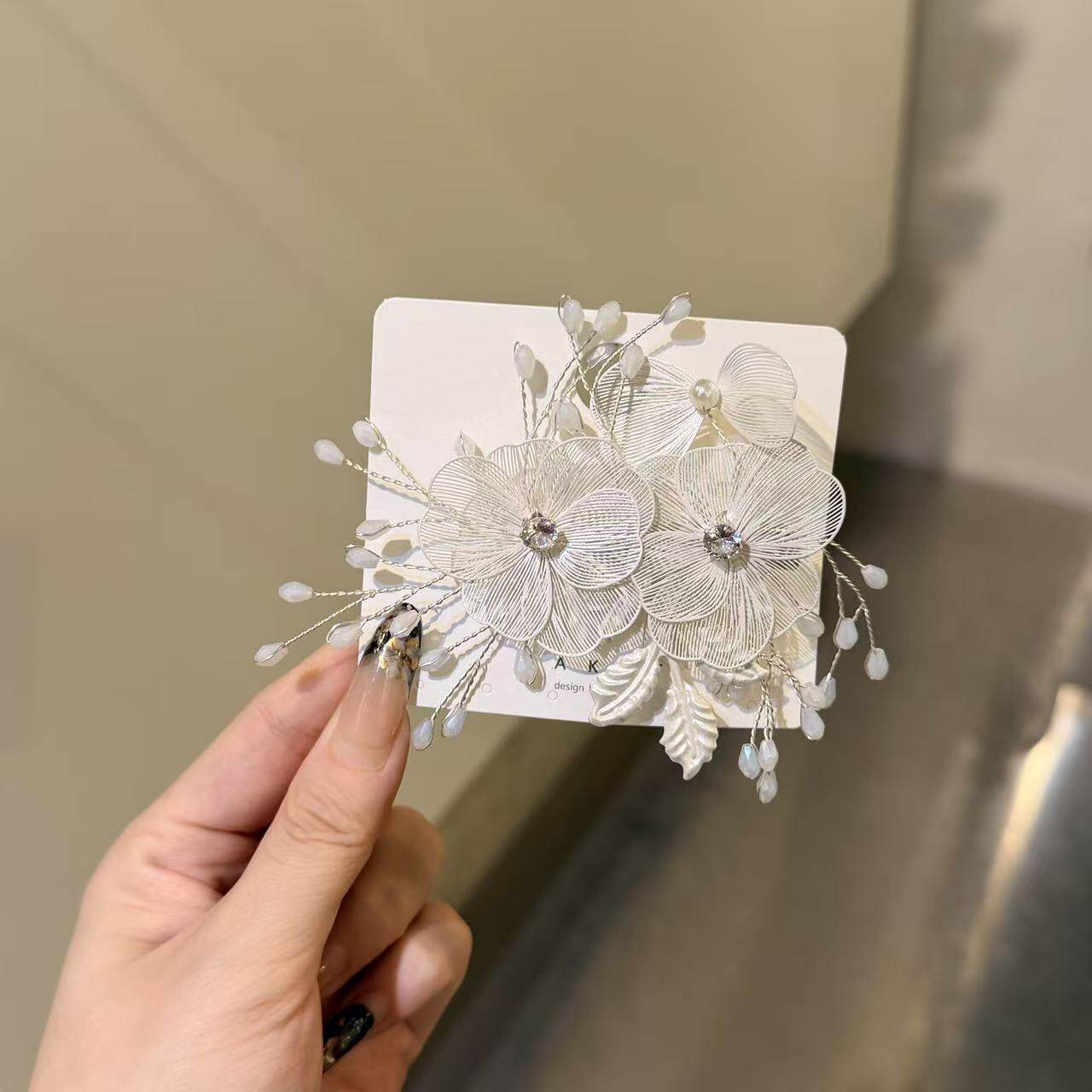 3.3韩国东大门baket发饰布艺蕾丝设计手工感珍珠闪钻边夹发夹