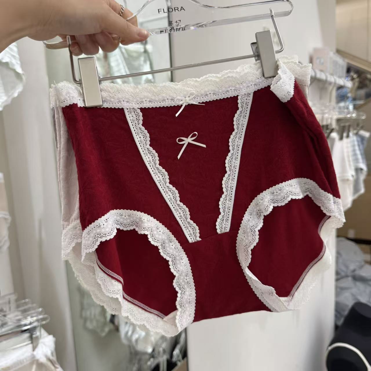 11.16韩国东大门flora可爱蝴蝶结印花条纹舒适内裤