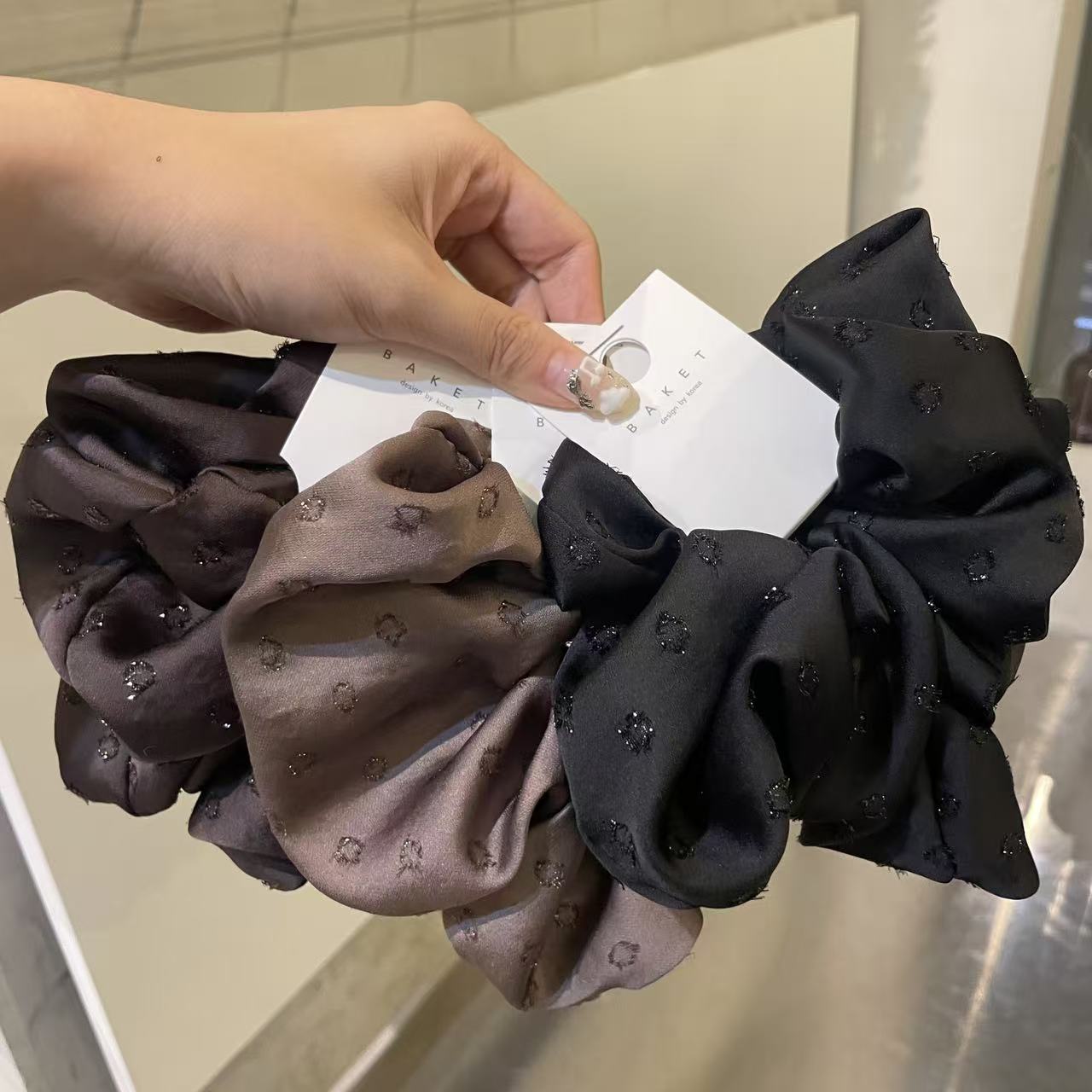 9.6韩国东大门baket发饰细闪碎花缎面光感大肠发圈