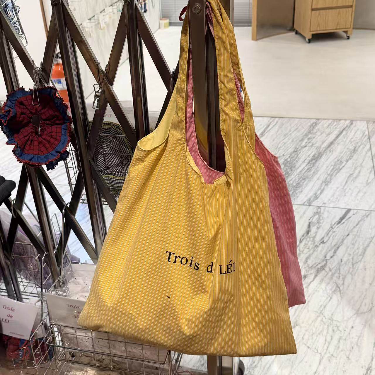 1.26韩国东大门Trois de LEI布艺条纹帆布包单肩背包,饰品/流行首饰/时尚饰品新,发饰,淘宝优惠券,粉丝福利购,淘宝优惠卷