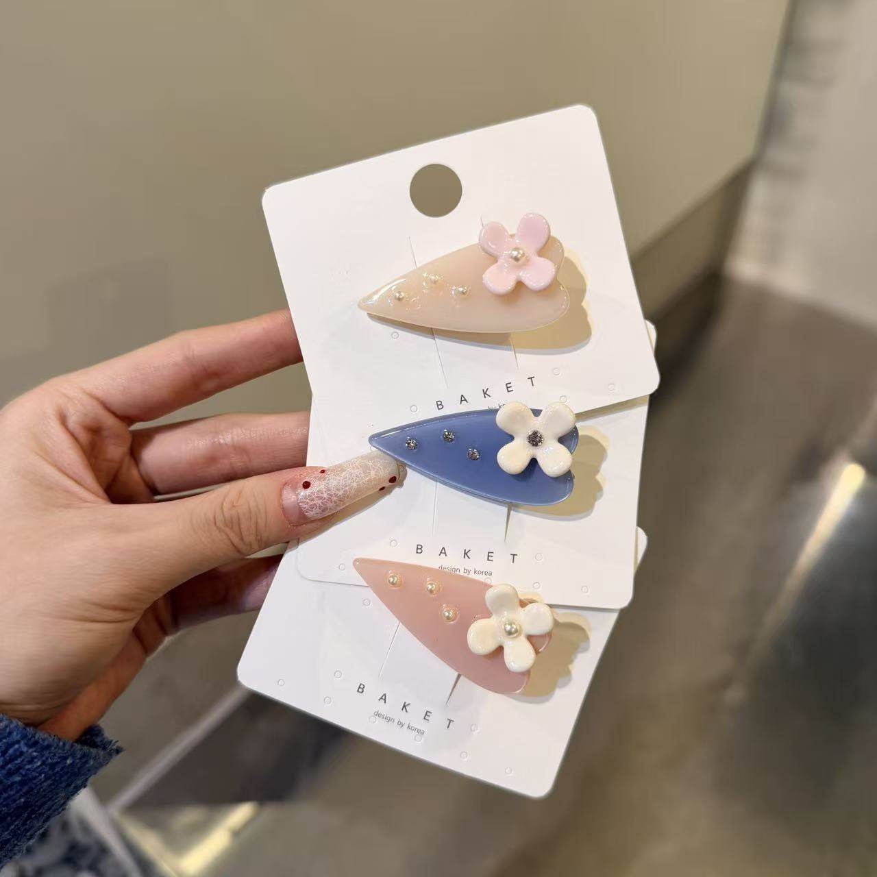 1.20韩国东大门baket发饰可爱珍珠花花边夹发夹,饰品/流行首饰/时尚饰品新,发饰,淘宝优惠券,粉丝福利购,淘宝优惠卷