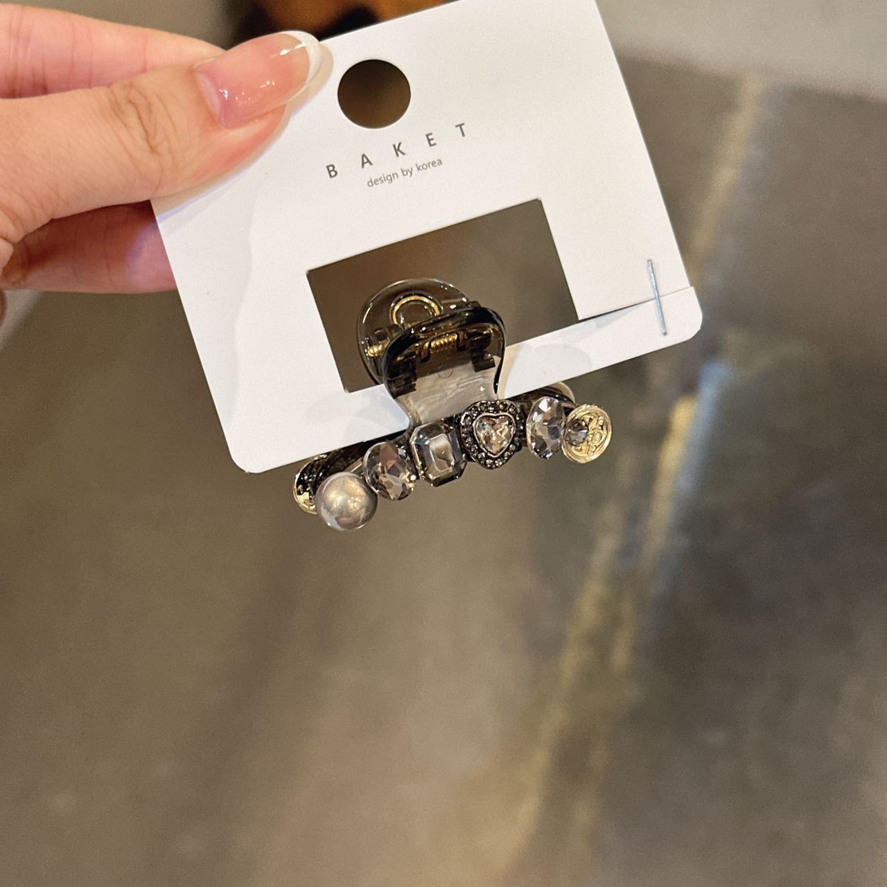 7.20韩国baket发饰爱心水钻简约抓夹