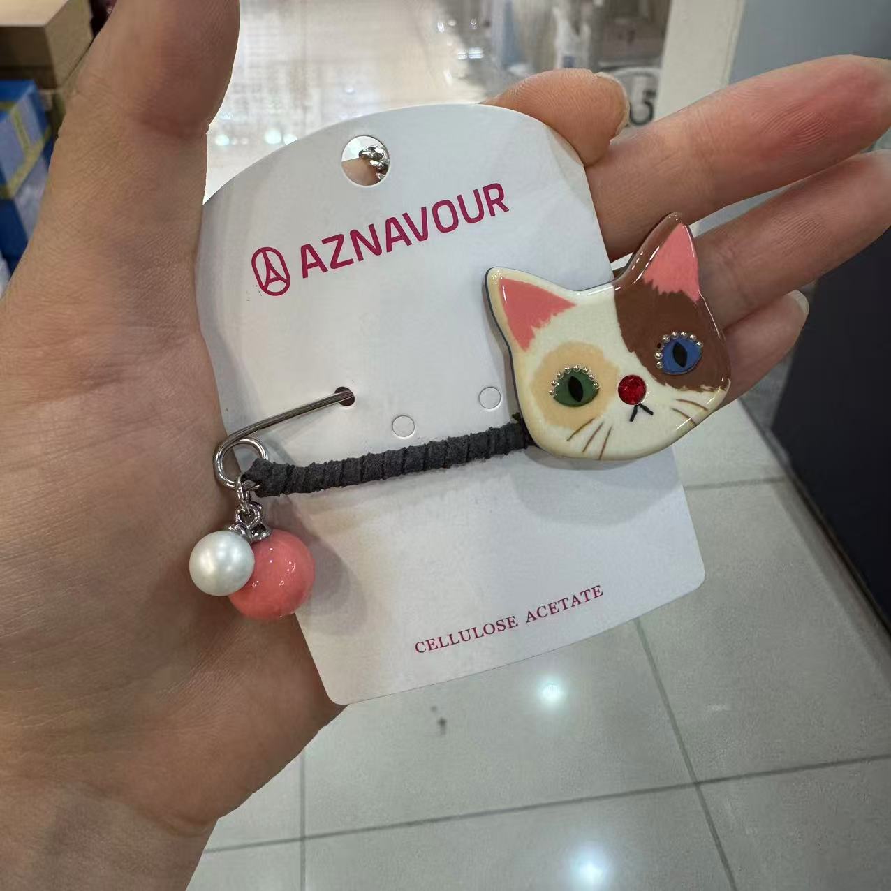 11.20韩国az彩色猫猫脑袋球球吊坠胸针