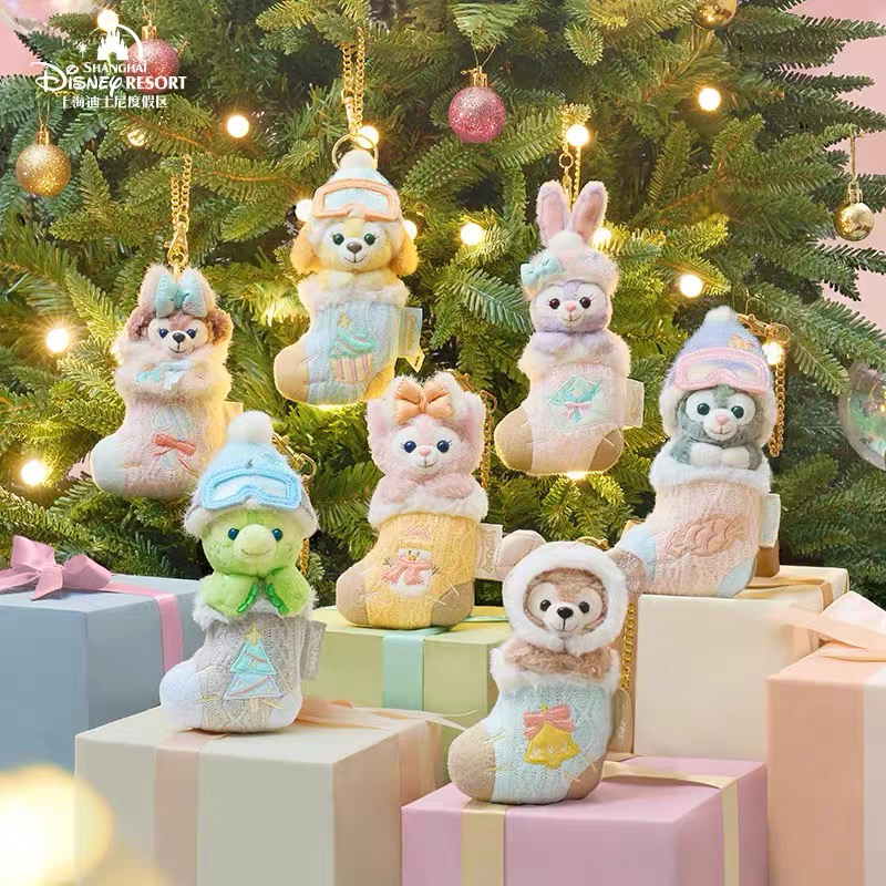 圣诞袜限量达菲可琦安玲娜贝儿毛绒钥匙圈挂件上海迪士尼