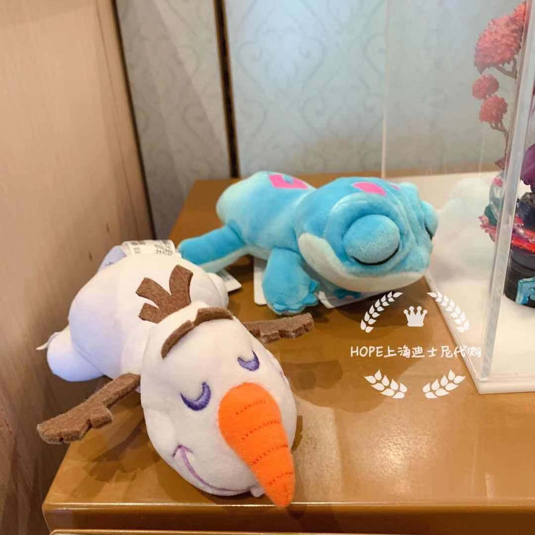 hope上海迪士尼代购雪宝火蜥蜴毛绒趴趴睡觉小公仔生日礼物