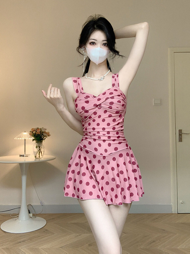 仙女范小清新泳衣女士度假保守连体裙式平角波点粉色泡温泉游泳装