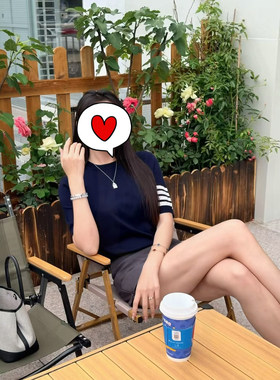 Juicefish 美式精英感！减龄小狗嵌花四条杠高支羊毛针织衫短袖女