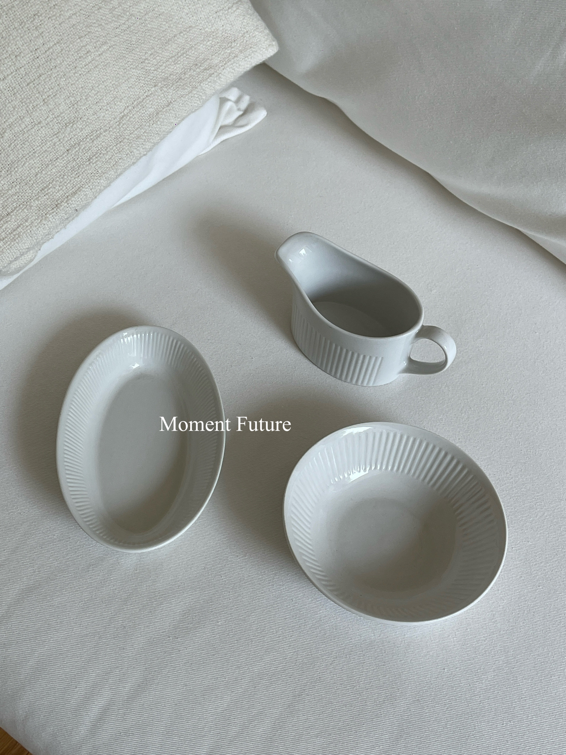 Moment Future简约复古感陶瓷餐具餐盘意面沙拉碗纯白碟子奶缸