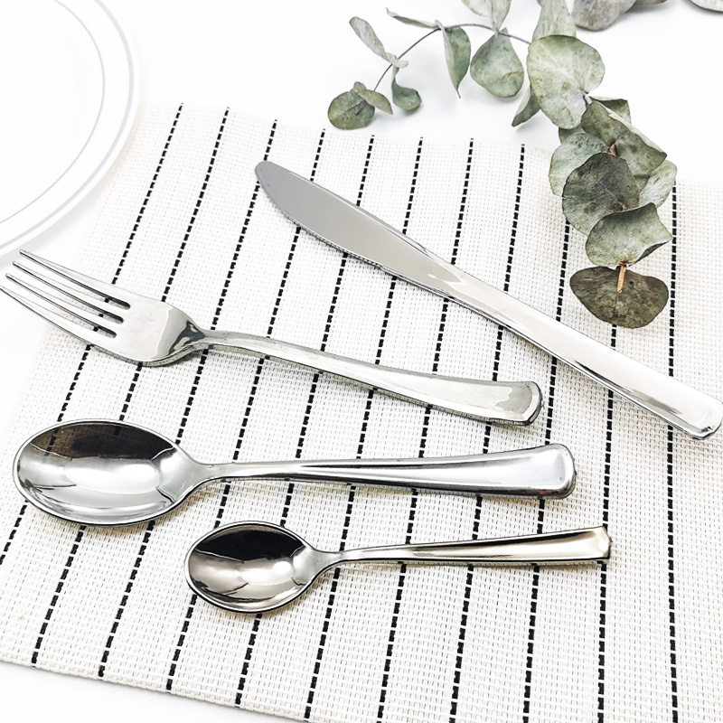 西餐刀叉勺四件套一次性餐具环保塑料仿不锈钢牛排刀家用勺子