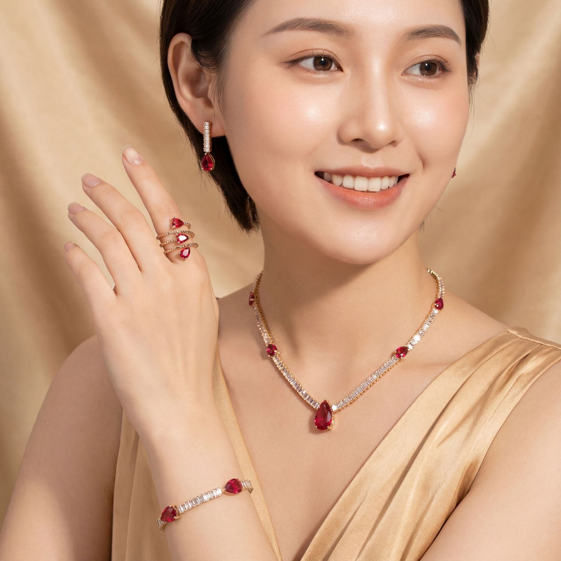 满钻水滴耳钉女项链轻奢珠宝饰品