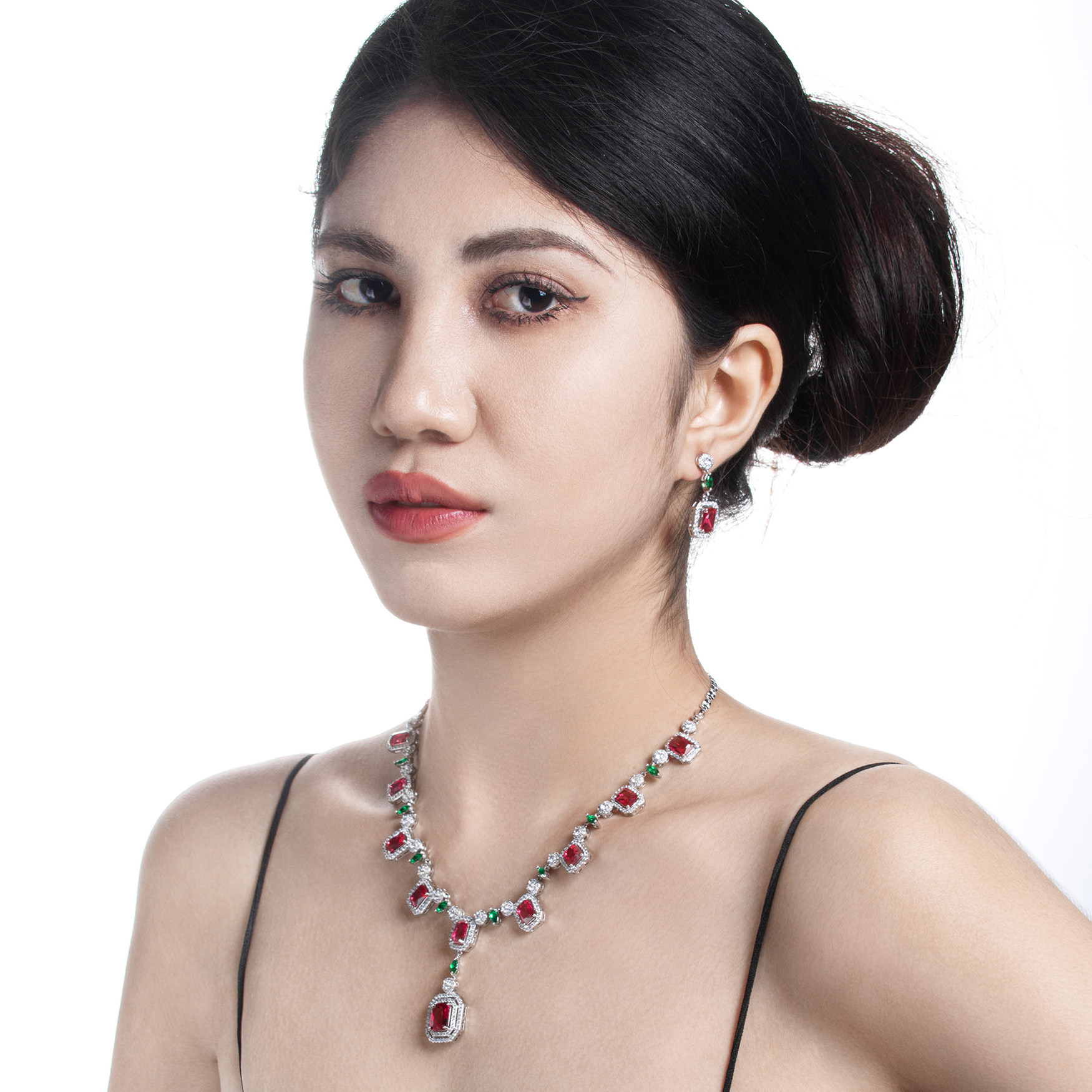彩宝方块锆石新娘项链耳环套装时尚奢华韩版流行婚纱礼服耳饰品女