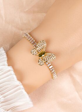 锆石蝴蝶手链小众设计女手饰饰品