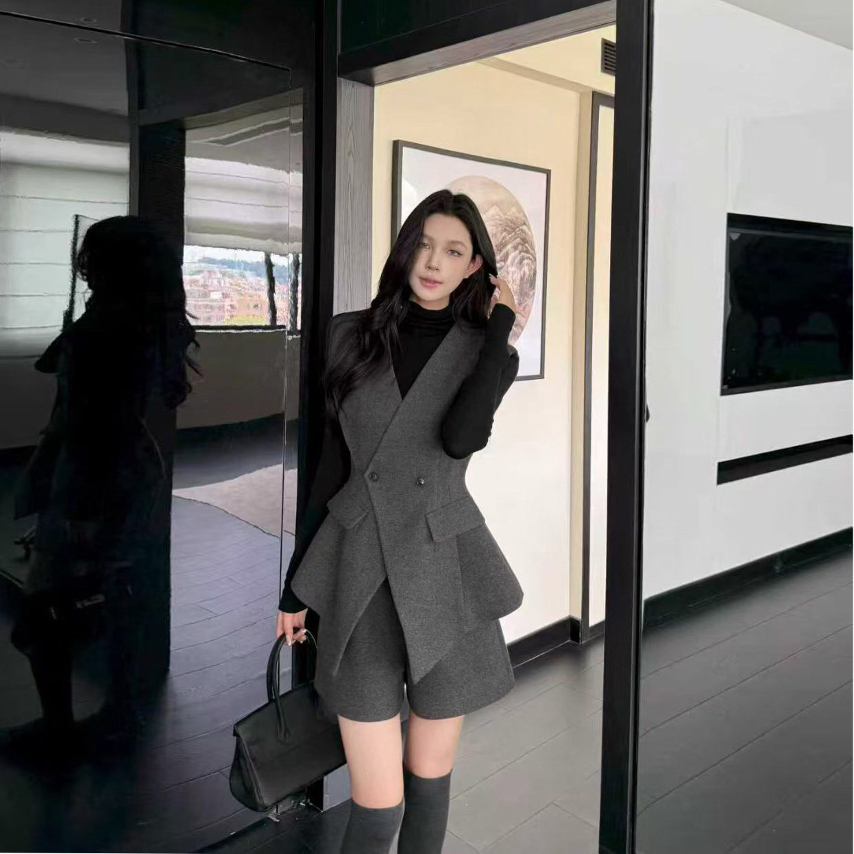 VANE气质百搭双排扣呢子马甲套装冬装款时尚高腰短裤两件套25313