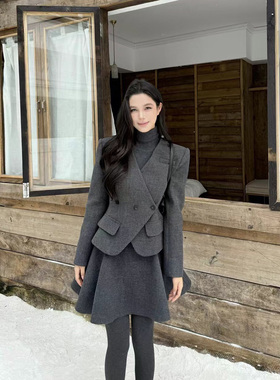 VANE收腰V领呢子外套两件套2025冬装新款韩系高腰加棉短裙套装女