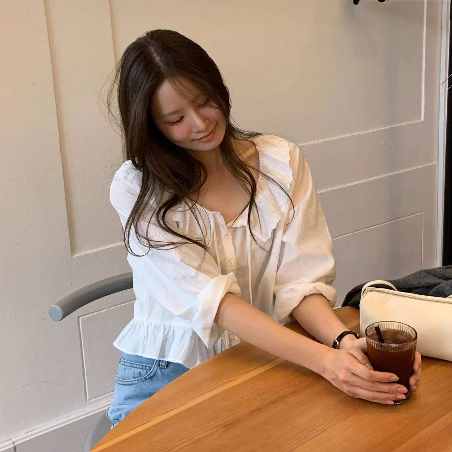 ounce荷叶边抽绳系带衬衫甜美图片
