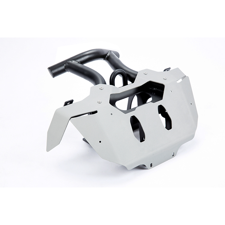 犀甲改装 Xeaga UTV改装 ATV改装 庞巴迪独行侠X3 攀岩款绞盘前杠