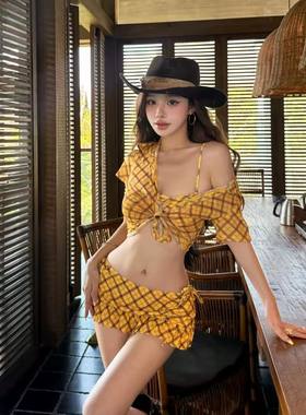 复古辣妹黄格纹裙式比基尼显瘦