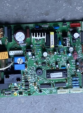 适用格力空调主板30038007室内机电脑板M804F2 GRJ840-A月亮女神