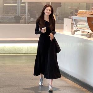 胖mm遮肚藏肉套装裙独特绝美两件套气质韩版巨好看开衫吊带连衣裙