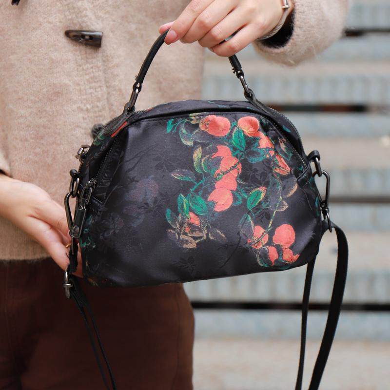 小巧精致印花休闲女士小手提包双隔层便捷牛津纺布外出单肩斜挎包,箱包皮具/热销女包/男包,通用款女包,淘宝优惠券,粉丝福利购,淘宝优惠卷