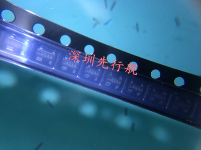 MAX811SEUS 进口原装 MAX芯片 SOT143 AQAA