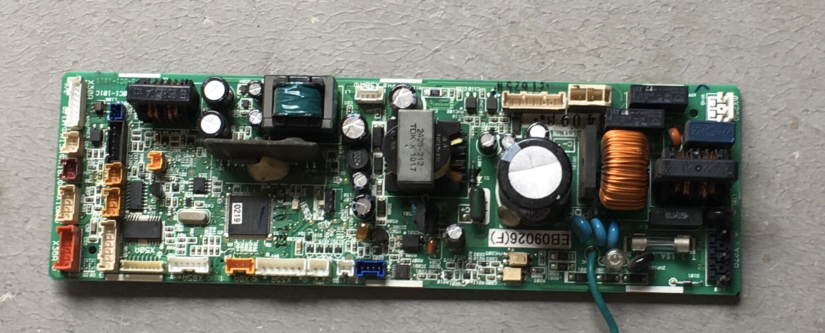 大金热水系统VRV主板EB09026