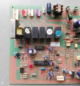 原装 海尔空调 室内机电脑板 主板 KFRD-62W/JXF 001A3300271