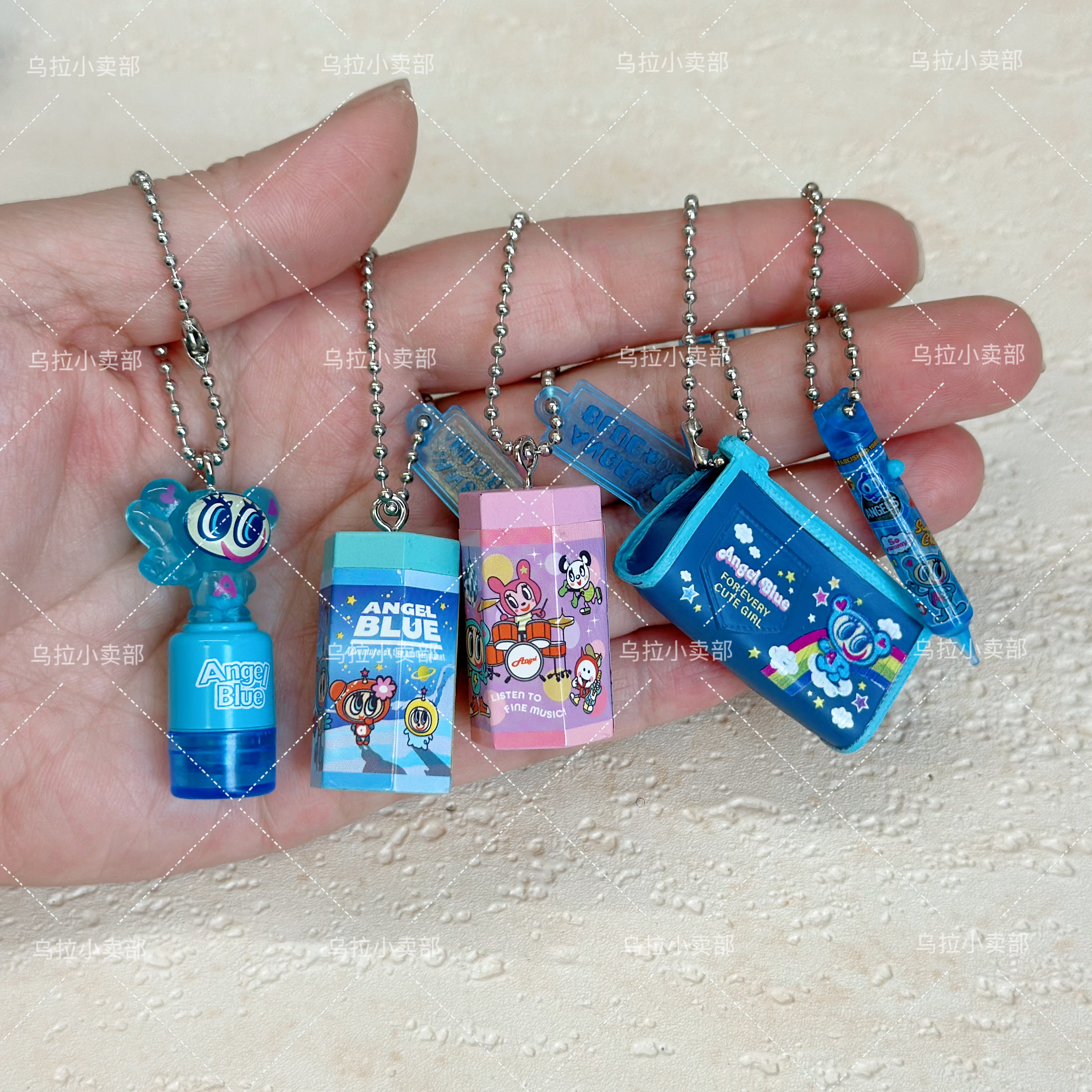 「乌拉」日本万代扭蛋 钢琴大眼女孩angelblue 微缩文具 挂件吊饰