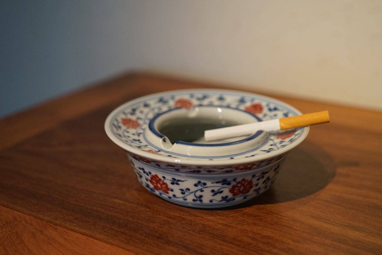 【屹风堂】青如堂 全手工 青花釉里红 缠枝莲 烟灰缸雪茄缸分体式