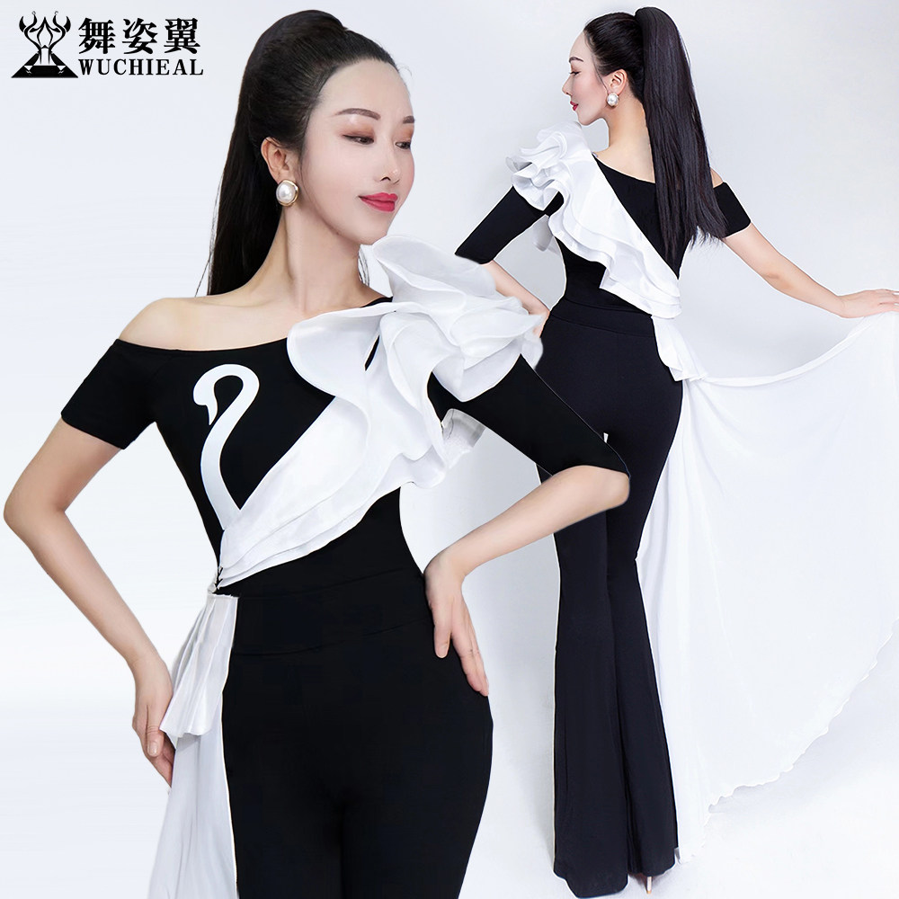 舞姿翼形体走秀训练服罗马棉套装