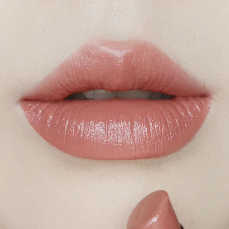 杏色奶茶滋润口红新款2025番茄元气橘红淡色素颜显白网红提升气色